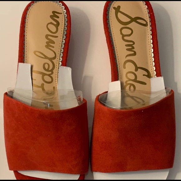 Flats - Picture 2 of 2